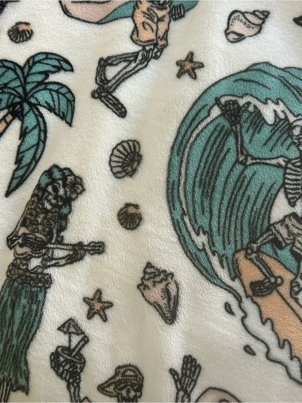 SUMMERWEEN ISAAC MIZRAHI OVERSIZED REVERSIBLE  THROW HALLOWEEN 60” X 70” NEW